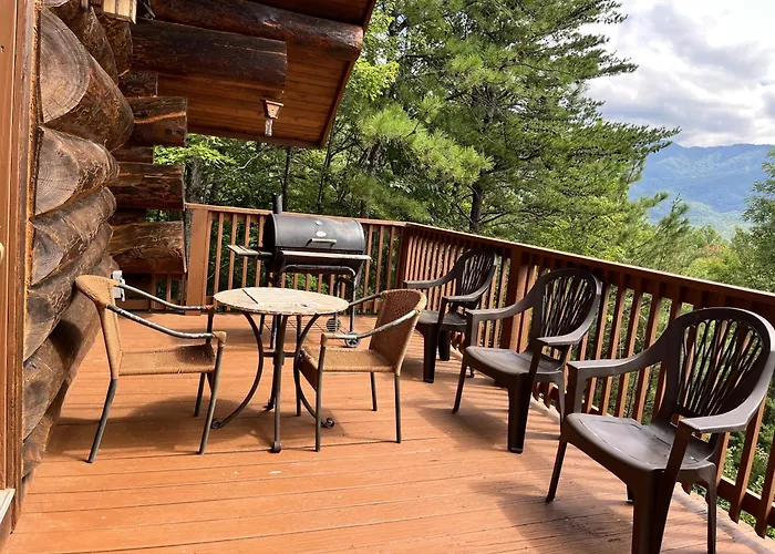 Infinite Views - Secluded With Mountain Views Cabin