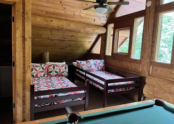 Infinite Views - Secluded With Mountain Views Cabin