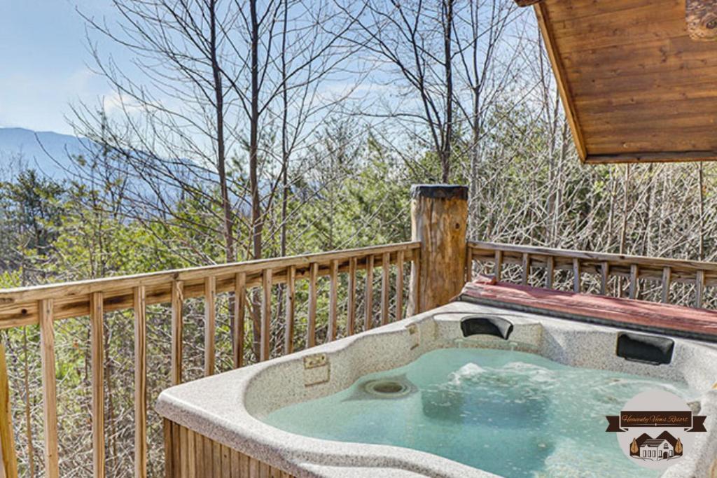 Infinite Views - Secluded With Mountain Views