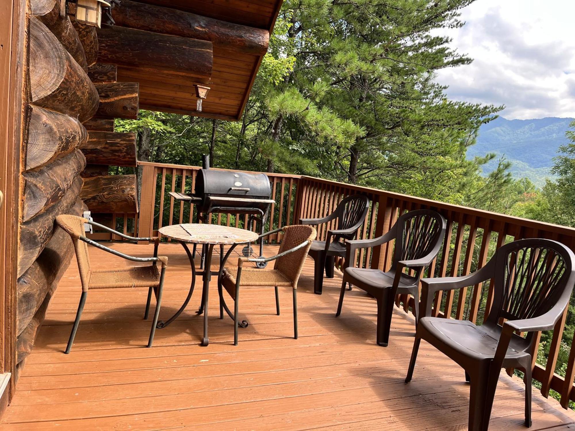 Infinite Views - Secluded With Mountain Views * Gatlinburg